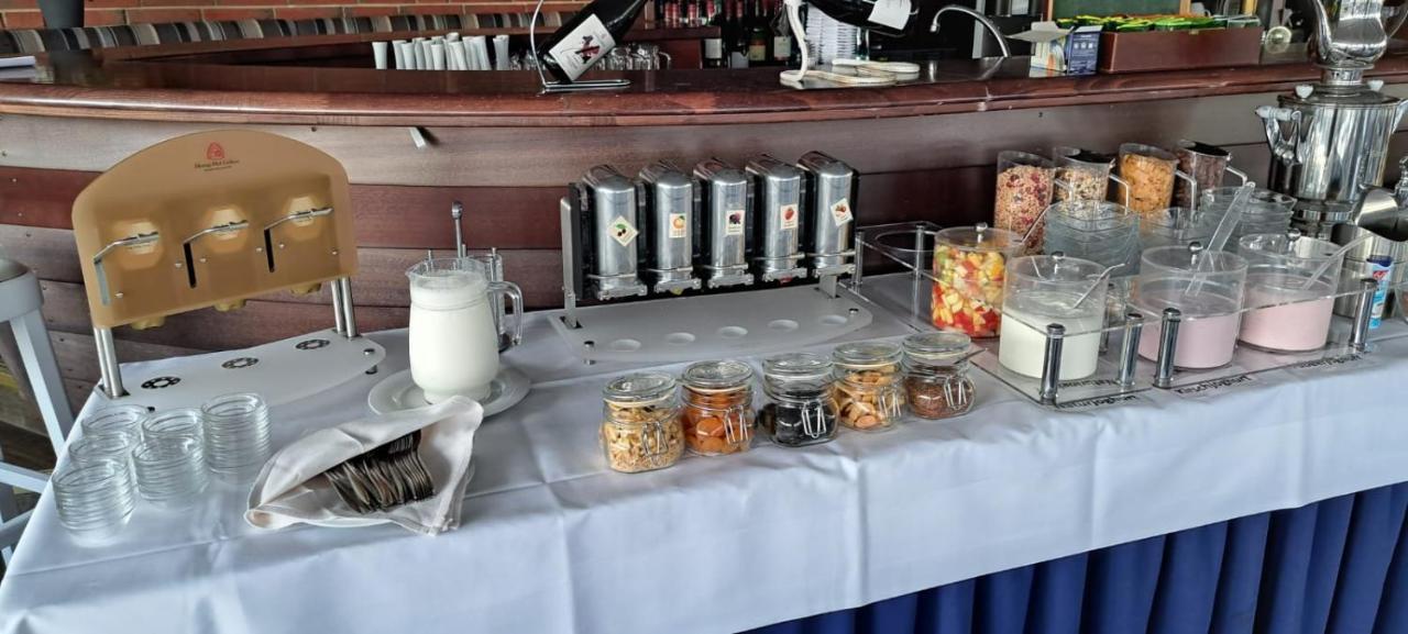 Hotel Admiral Scheer Laboe Extérieur photo