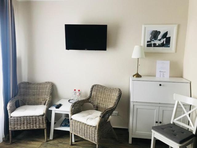 Hotel Admiral Scheer Laboe Extérieur photo
